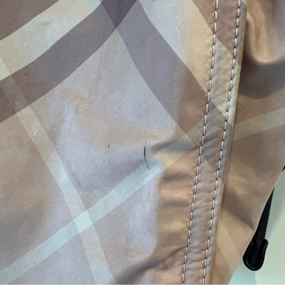 Authentic Burberry Prorsum Pink/Burgundy, Nylon Shoulder Bag - Picture 4 of 16